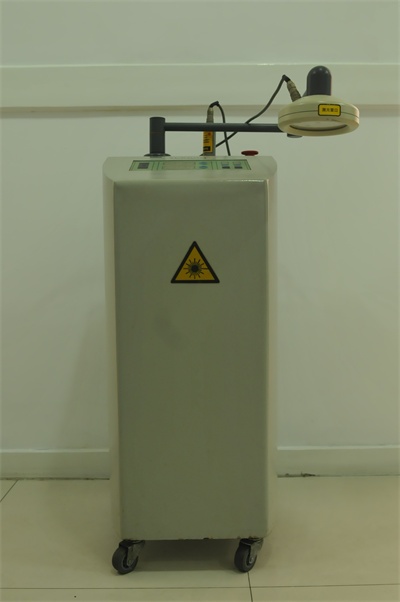 半导体激光治疗仪